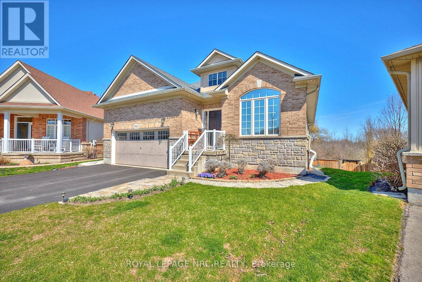 Niagara Falls (lyons Creek), ON L2G0E6,8913 TALLGRASS AVENUE