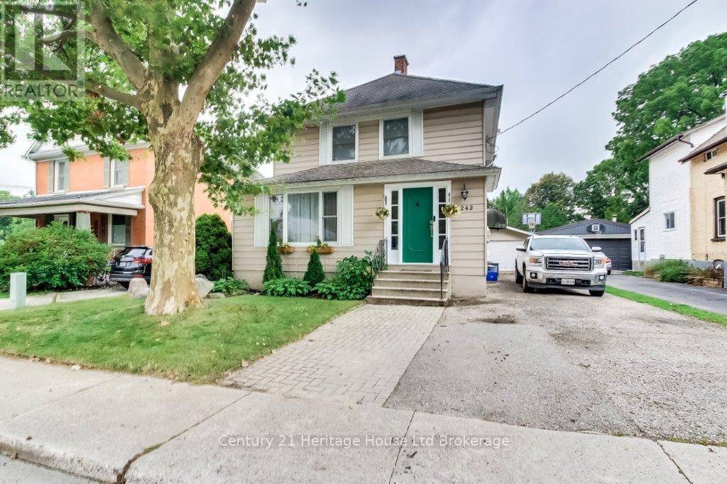 Woodstock (woodstock - North), ON N4S6N5,243 RIDDELL STREET