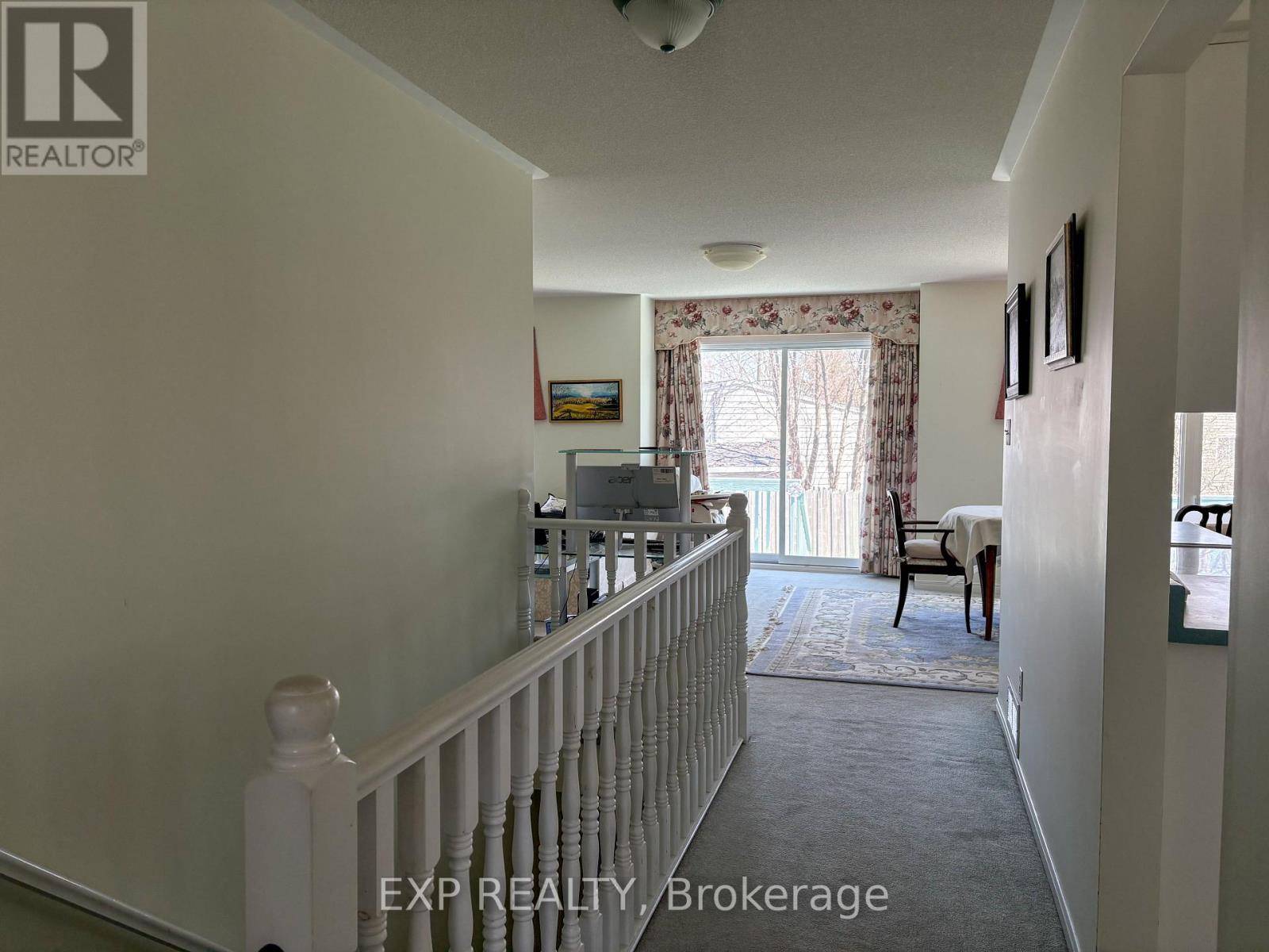 Renfrew, ON K7V4K6,213 VANIER CRESCENT