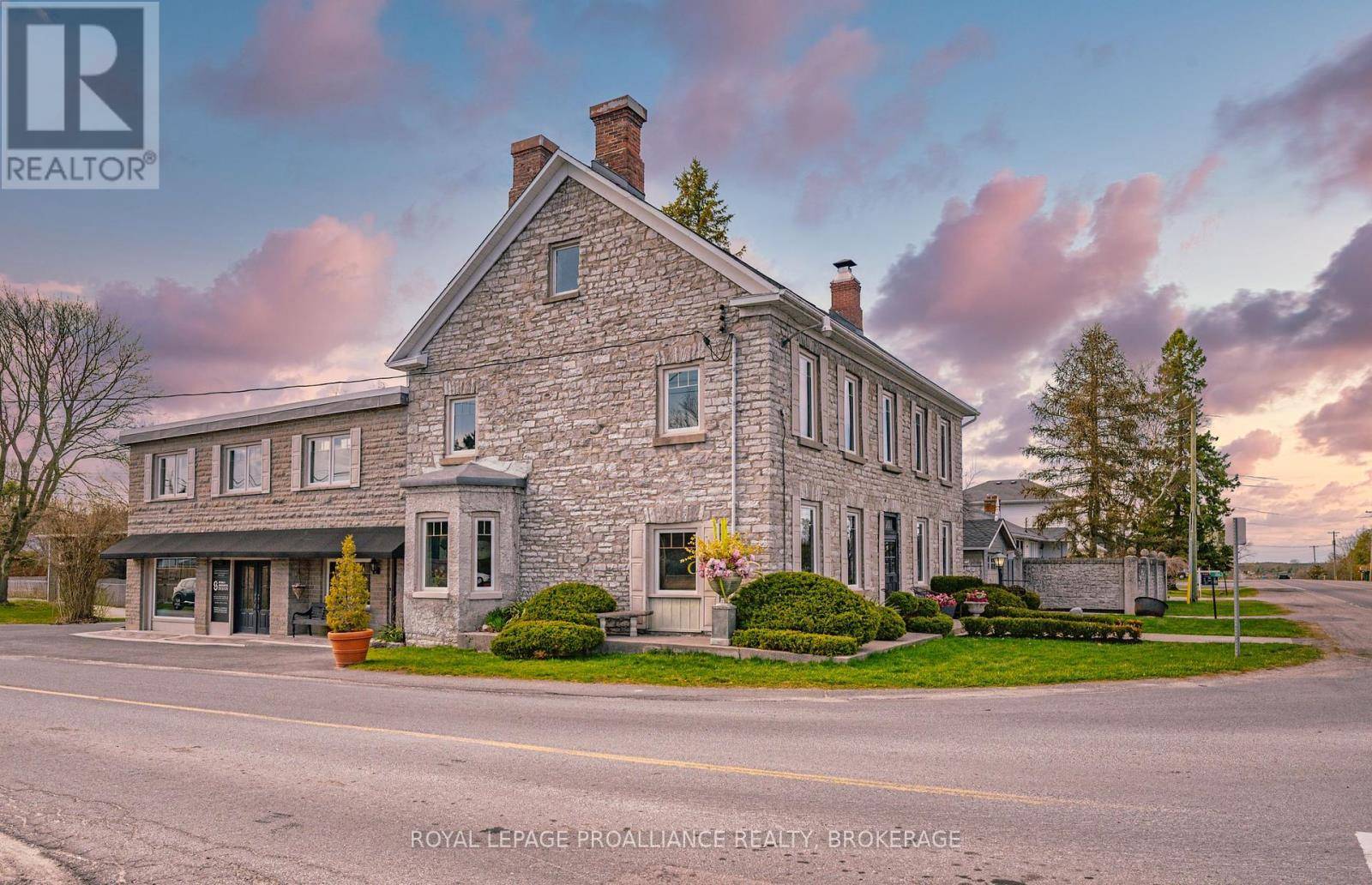 Kingston (city North Of 401), ON K7L4V4,1863 SYDENHAM ROAD
