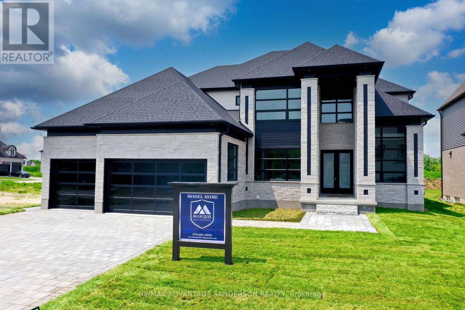 London North (north R), ON N6G3X9,588 CREEKVIEW CHASE
