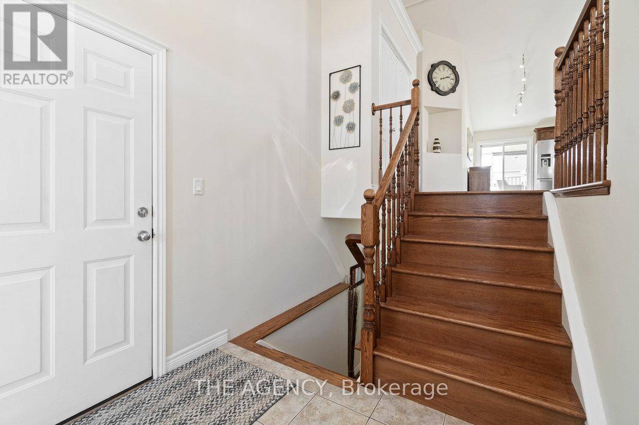 West Lincoln (smithville), ON L0R2A0,21 LINDAN STREET