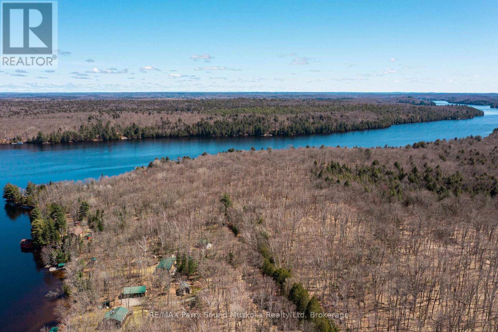Magnetawan, ON P0P1P0,0 ROCKY REEF ROAD