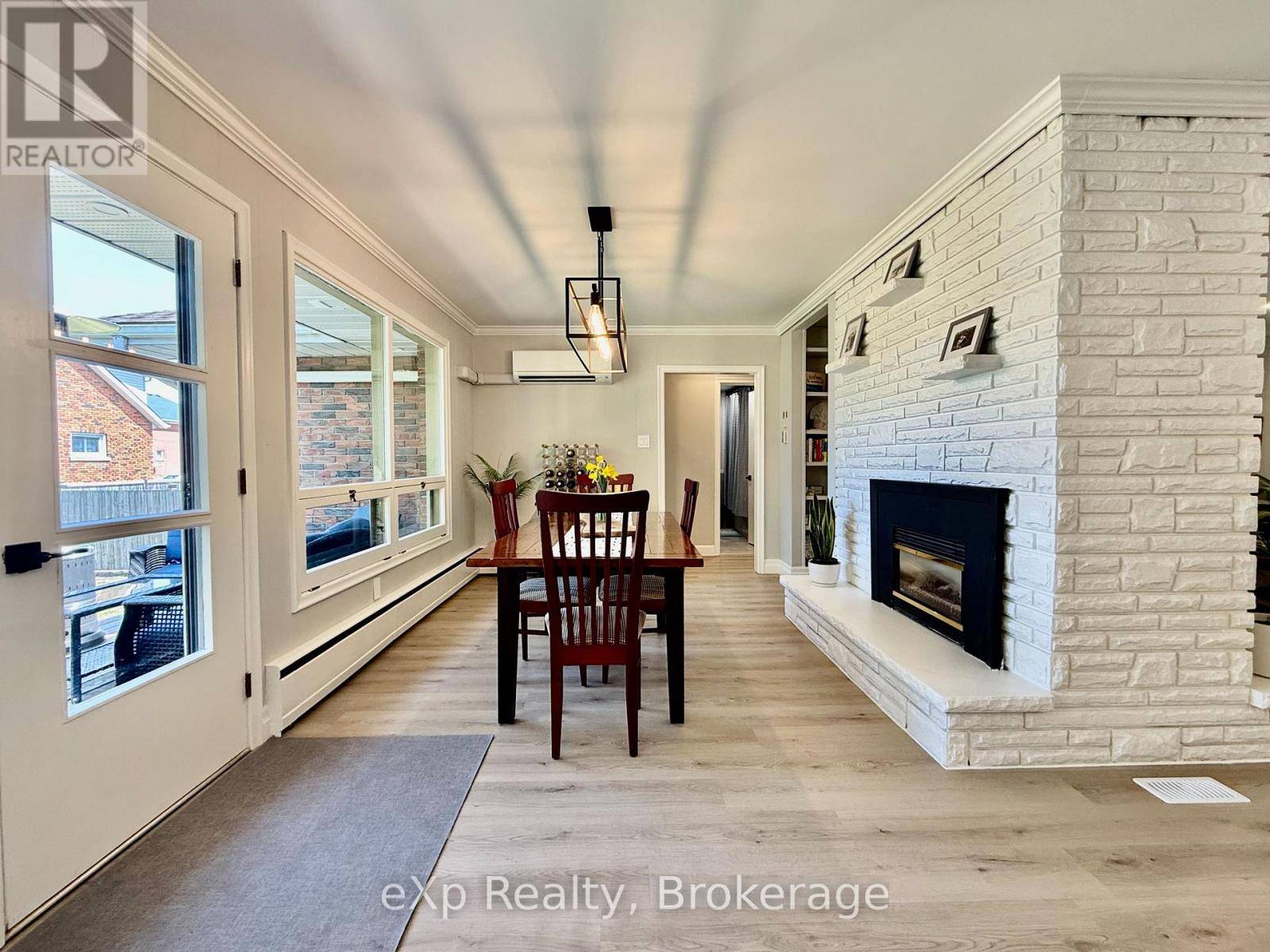 Brockton, ON N0G2V0,410 CAYLEY STREET