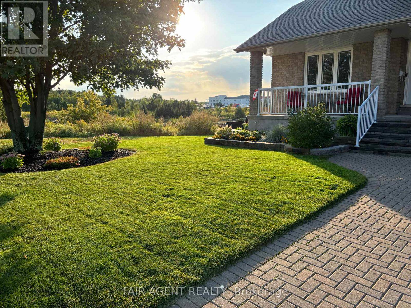 Greater Sudbury (sudbury), ON P3B0A8,234 SECOND AVENUE S