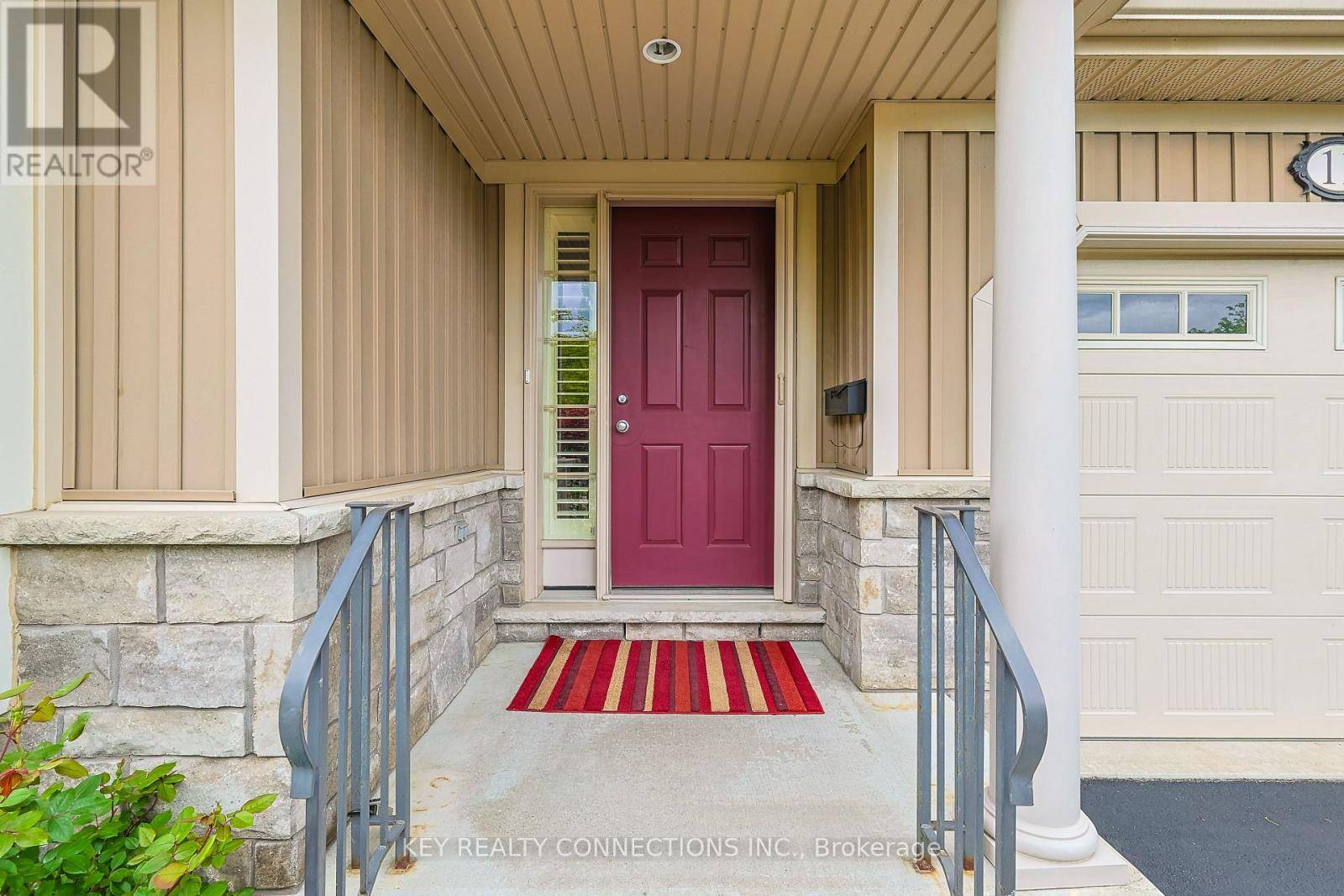 St. Catharines (carlton/bunting), ON L2M0A6,603 Welland AVE #11