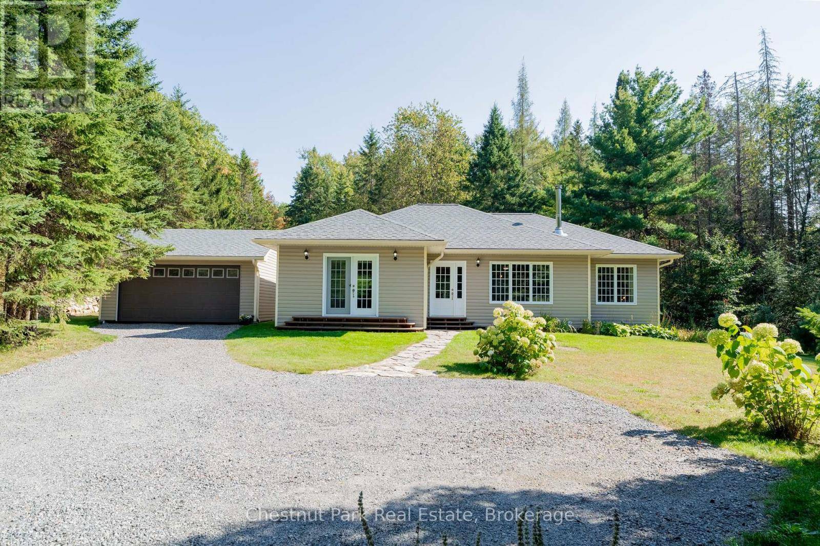 Huntsville (stephenson), ON P0B1L0,2253 LONE PINE DRIVE