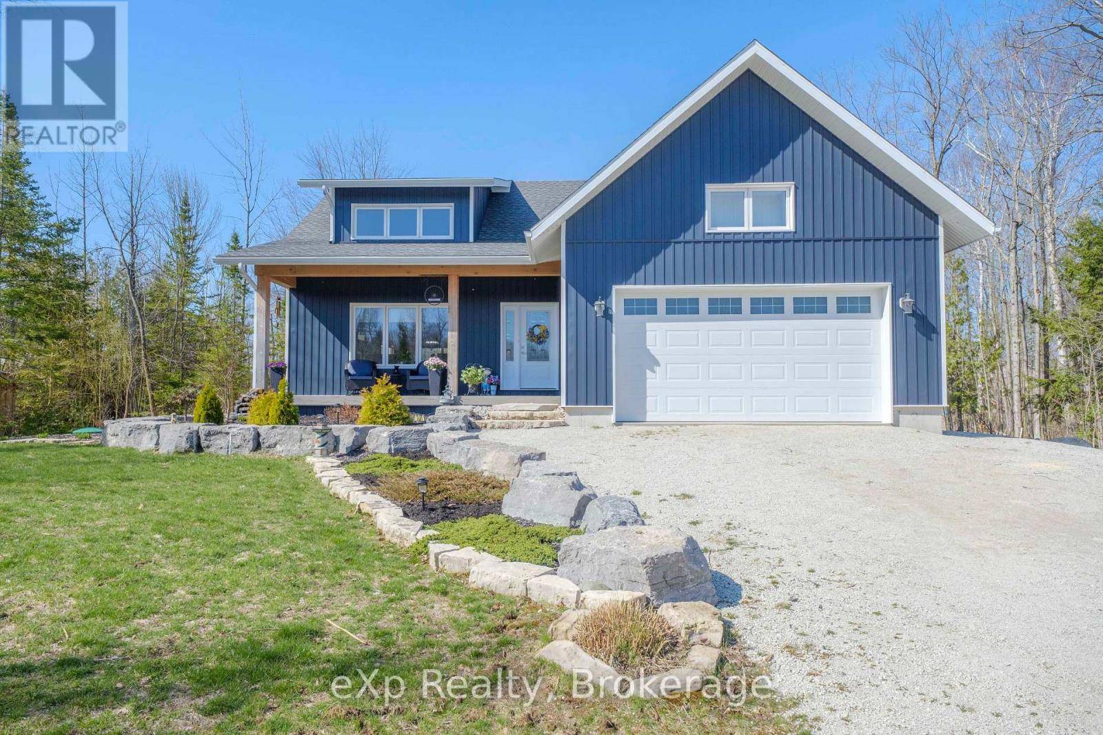 South Bruce Peninsula, ON N0H2G0,94 BIRCH STREET