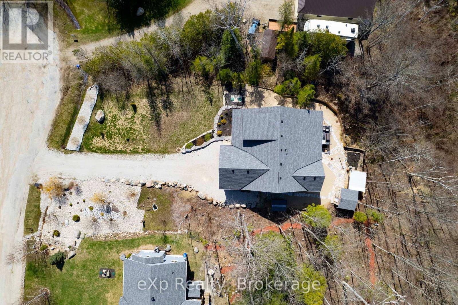 South Bruce Peninsula, ON N0H2G0,94 BIRCH STREET