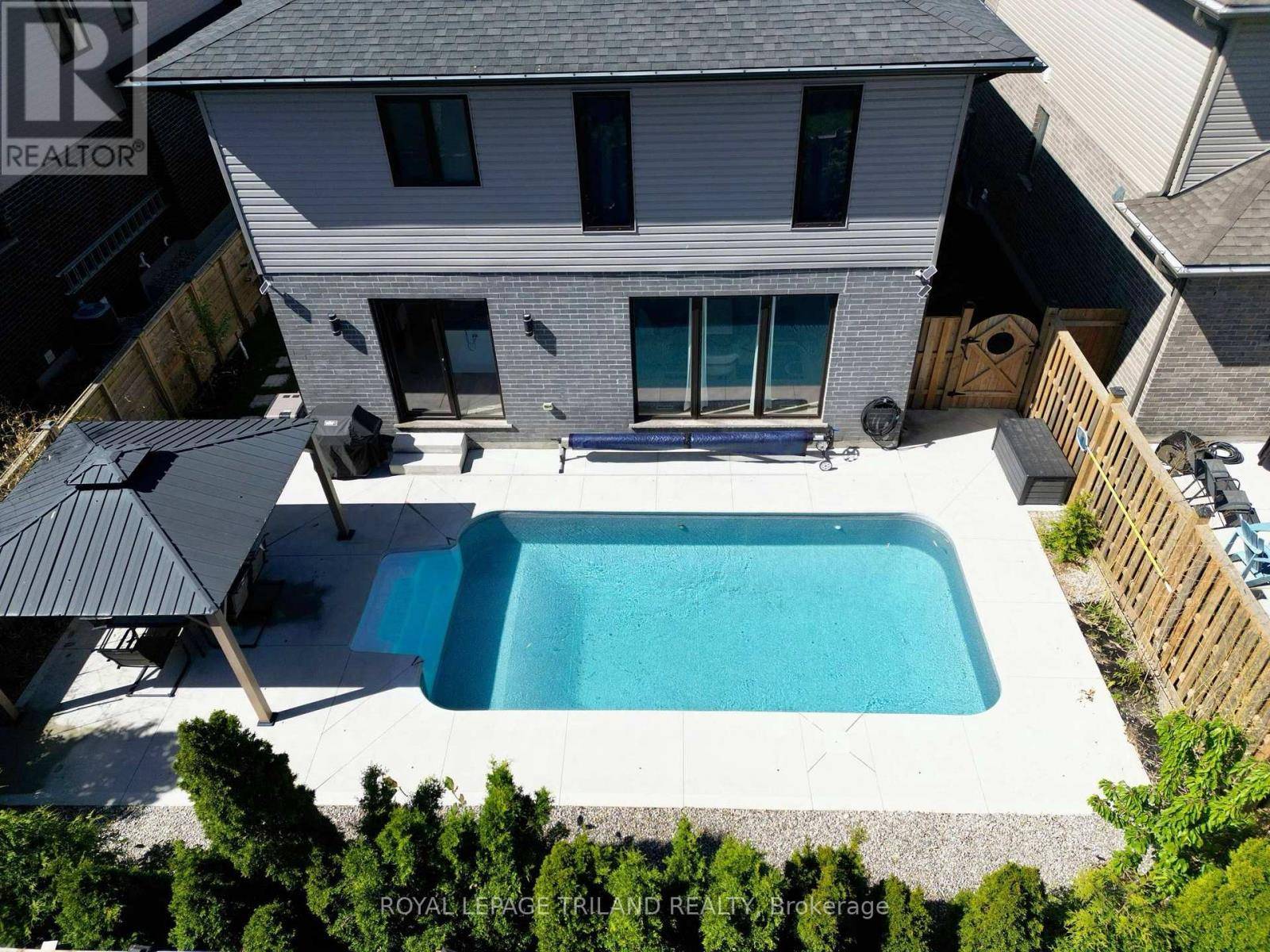 London South (south V), ON N6P0E5,2190 BAKERVILLA STREET