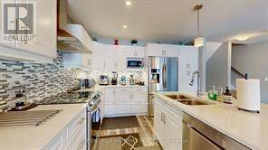 London North (north S), ON N6G0T3,1061 Eagletrace DR #137