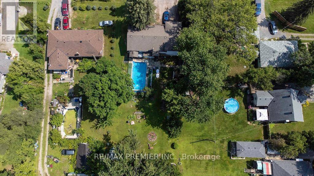 Douro-dummer, ON K9L1E5,2704 TELEVISION ROAD