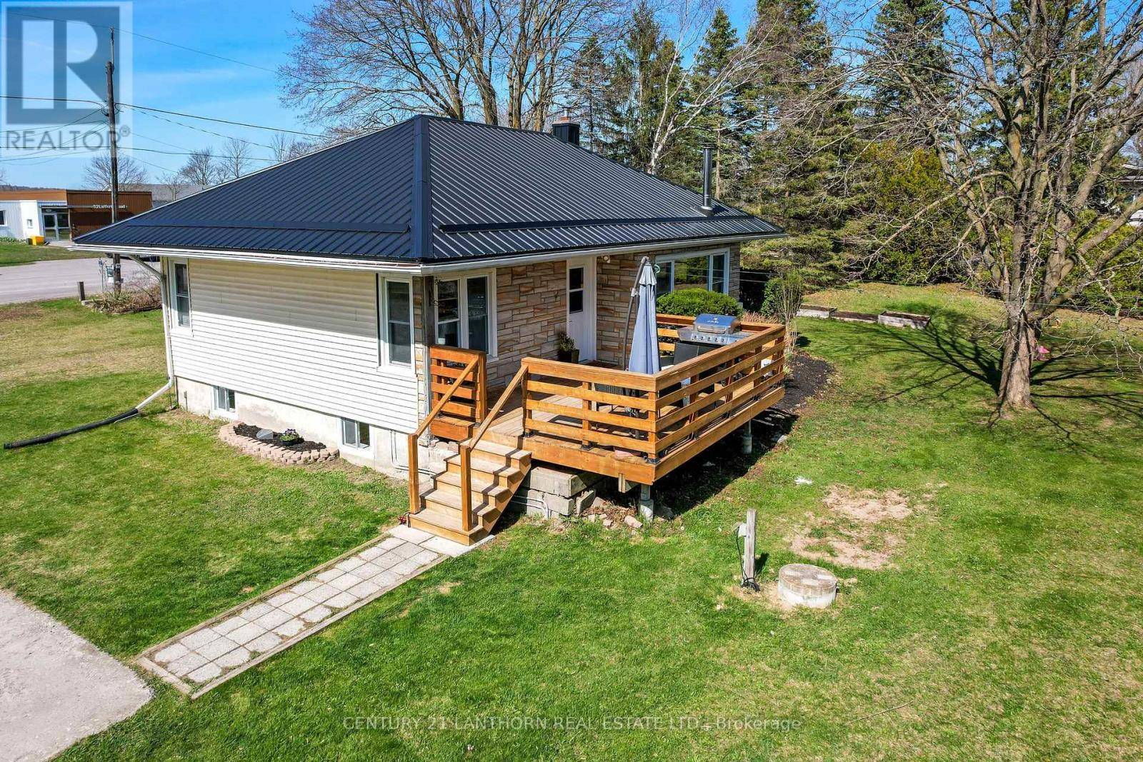 Quinte West (murray Ward), ON K8V5P7,51 LAFFERTY ROAD