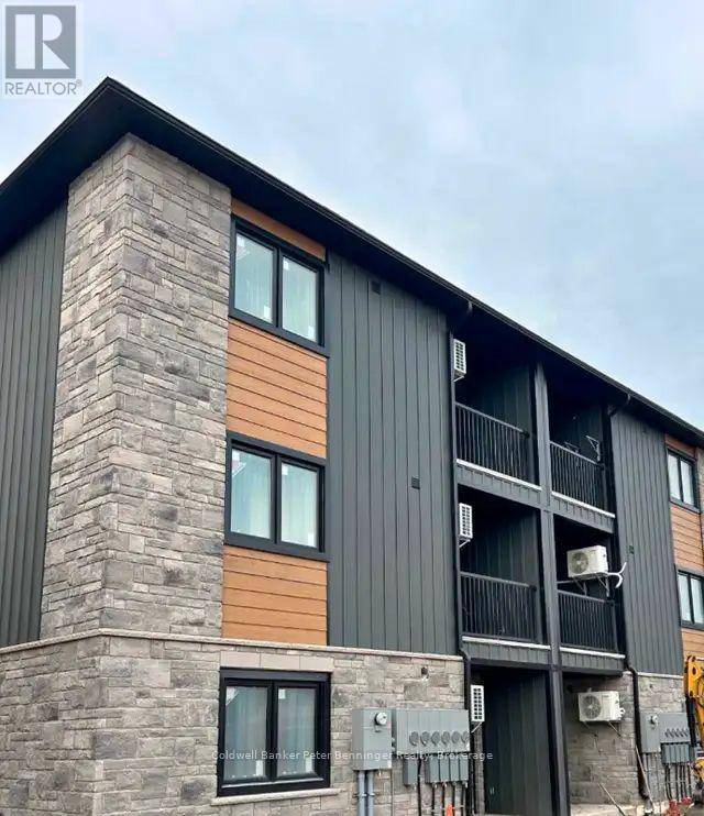 Saugeen Shores, ON N0H2L0,232 RAILWAY STREET