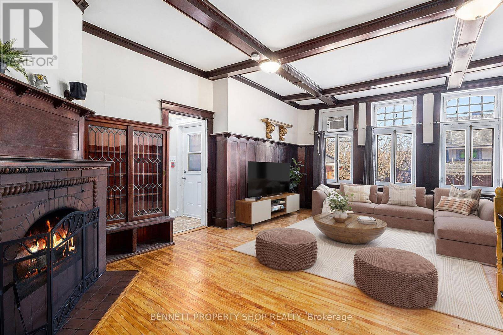Ottawa, ON K1N8E6,17 MARLBOROUGH AVENUE