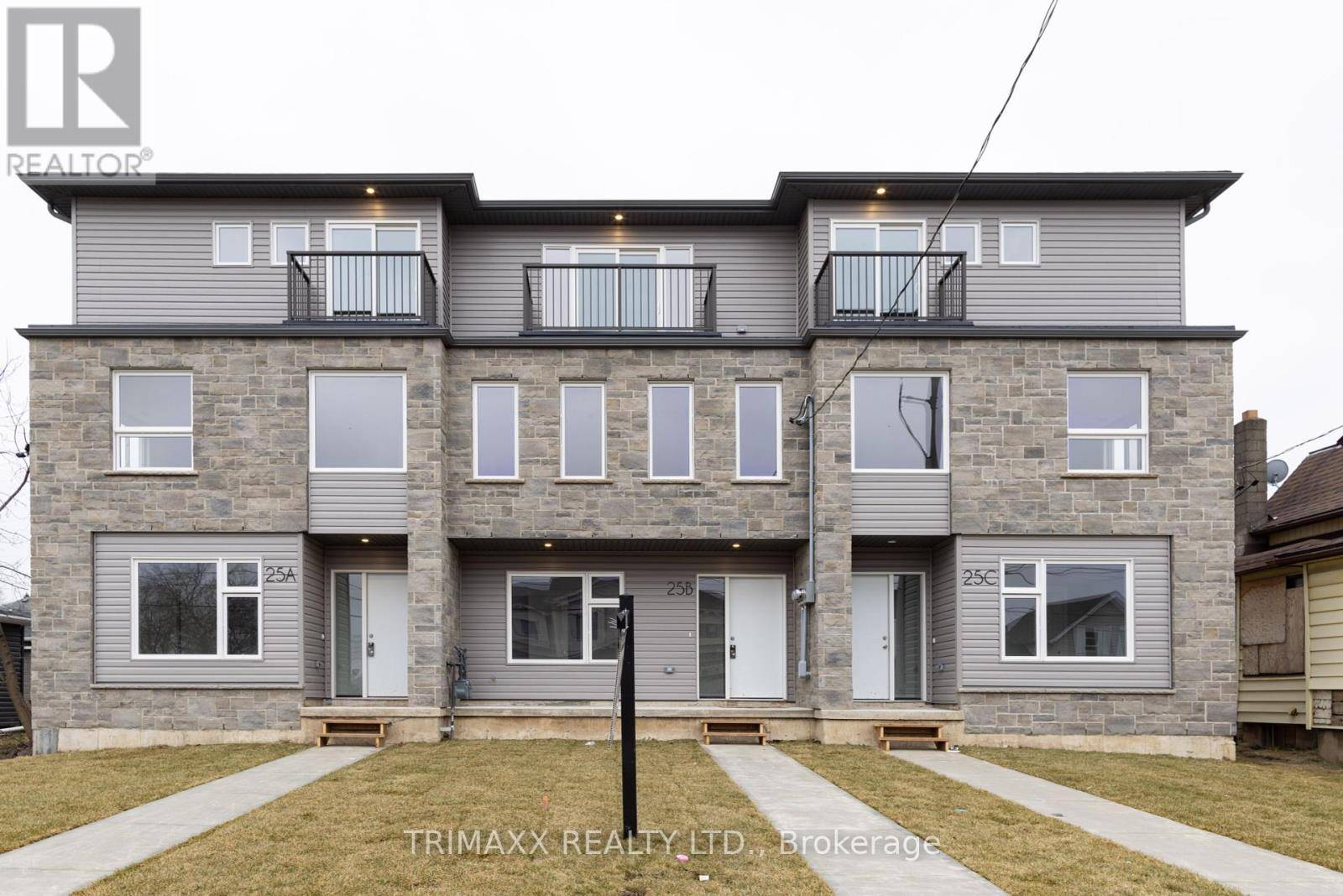 St. Catharines (oakdale), ON L2P2B8,25B OAKDALE AVENUE
