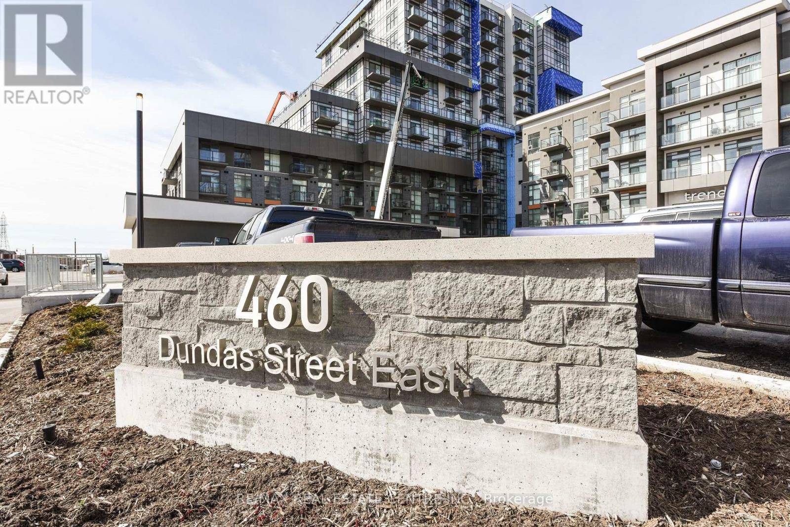 Hamilton (waterdown), ON L8B2A5,460 Dundas ST East #1107