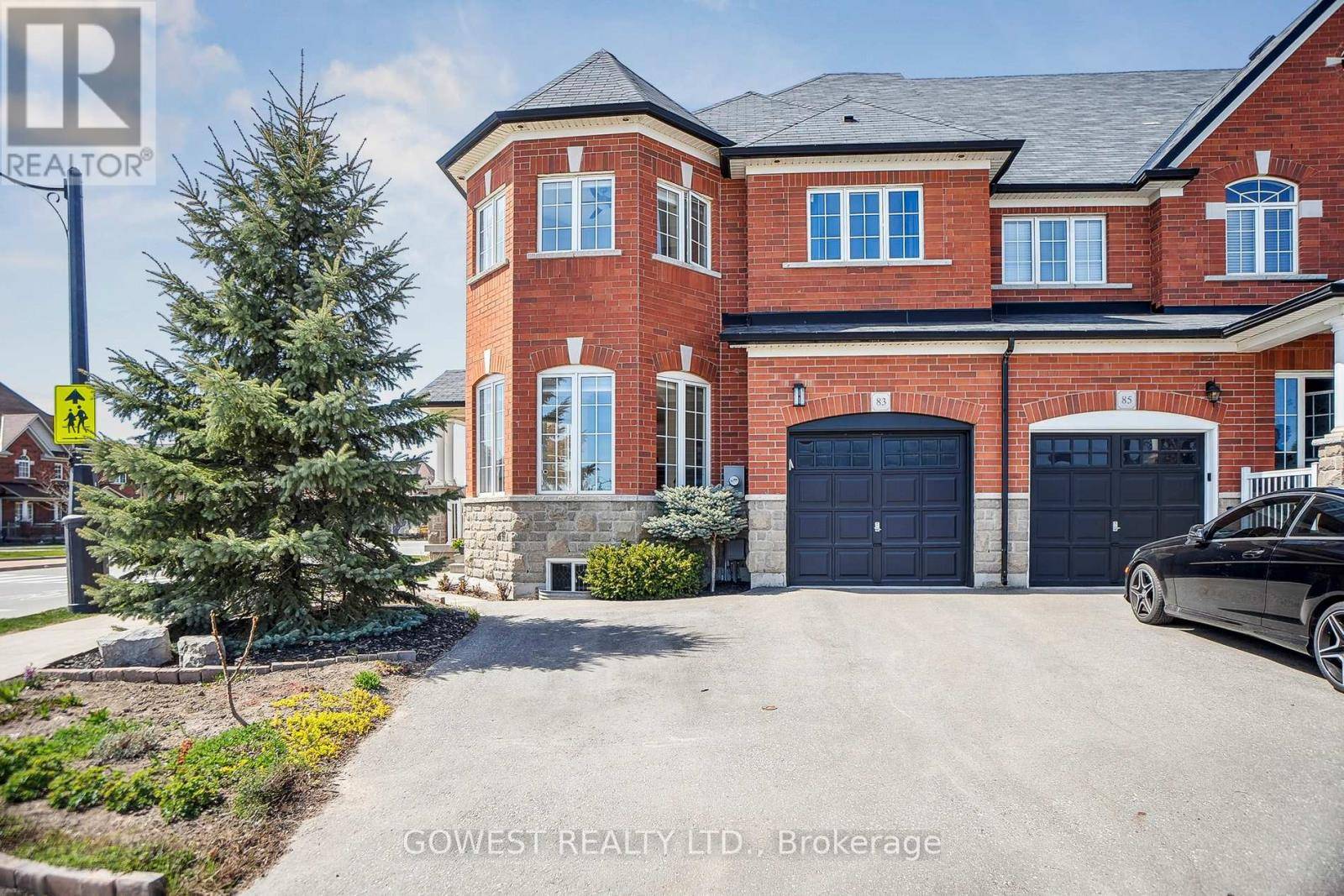 Hamilton (waterdown), ON L0R2H7,83 SKINNER ROAD