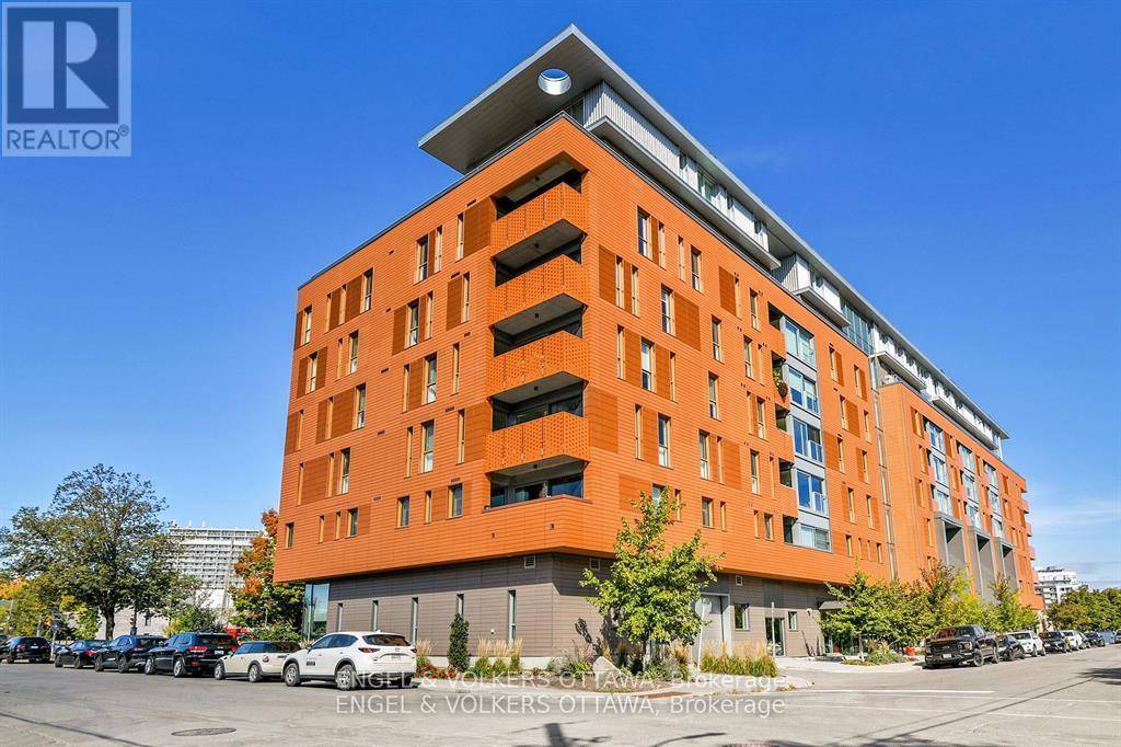 Ottawa, ON K1L7Z9,135 Barrette ST #501
