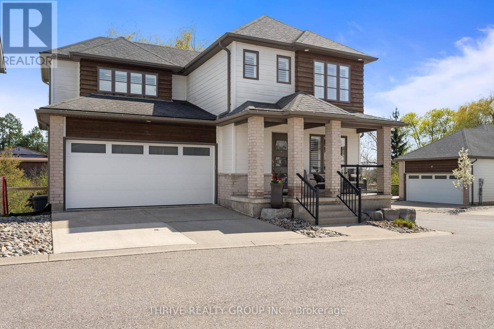 London, ON N6K5A7,727 Apricot DR #5