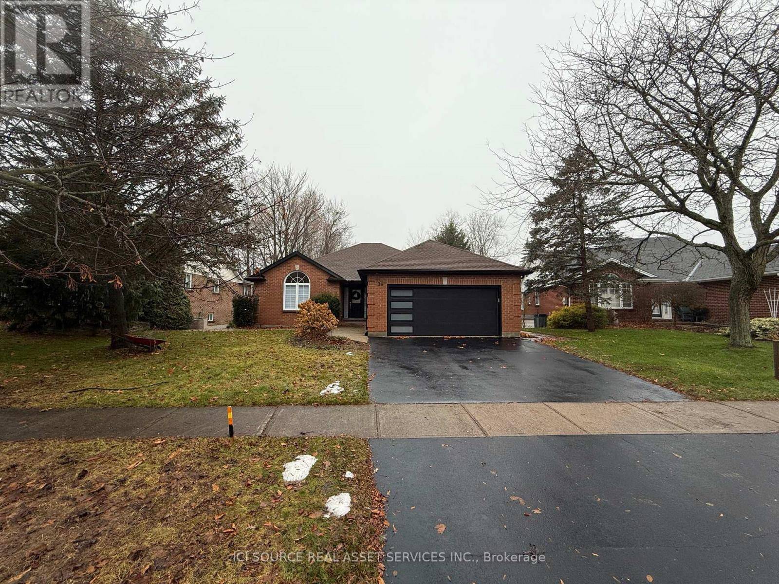 Pelham (fonthill), ON L0S1J0,26 OAKRIDGE BOULEVARD