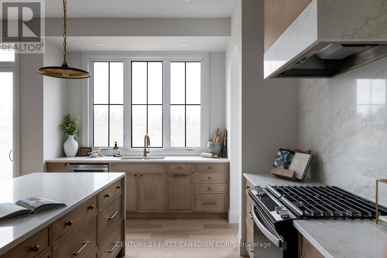 Thames Centre (thorndale), ON N0M2P0,212 FOXBOROUGH PLACE