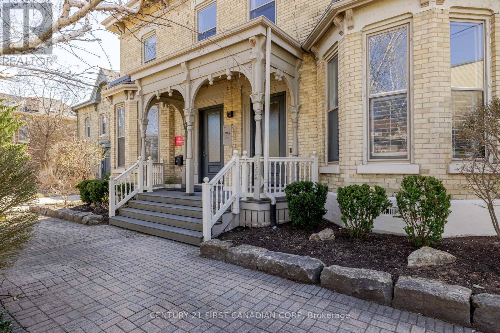 London East (east F), ON N6B2A7,359 PRINCESS AVENUE