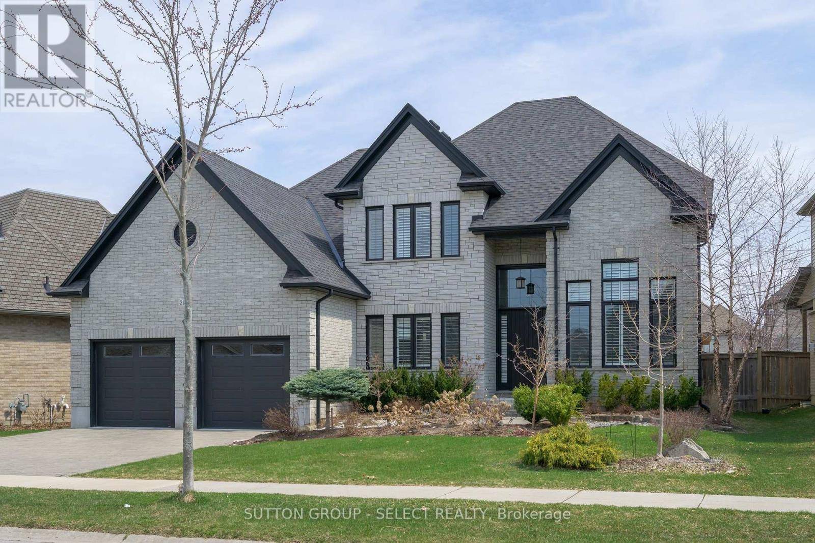 London North (north R), ON N6G0M2,2142 CALLINGHAM DRIVE