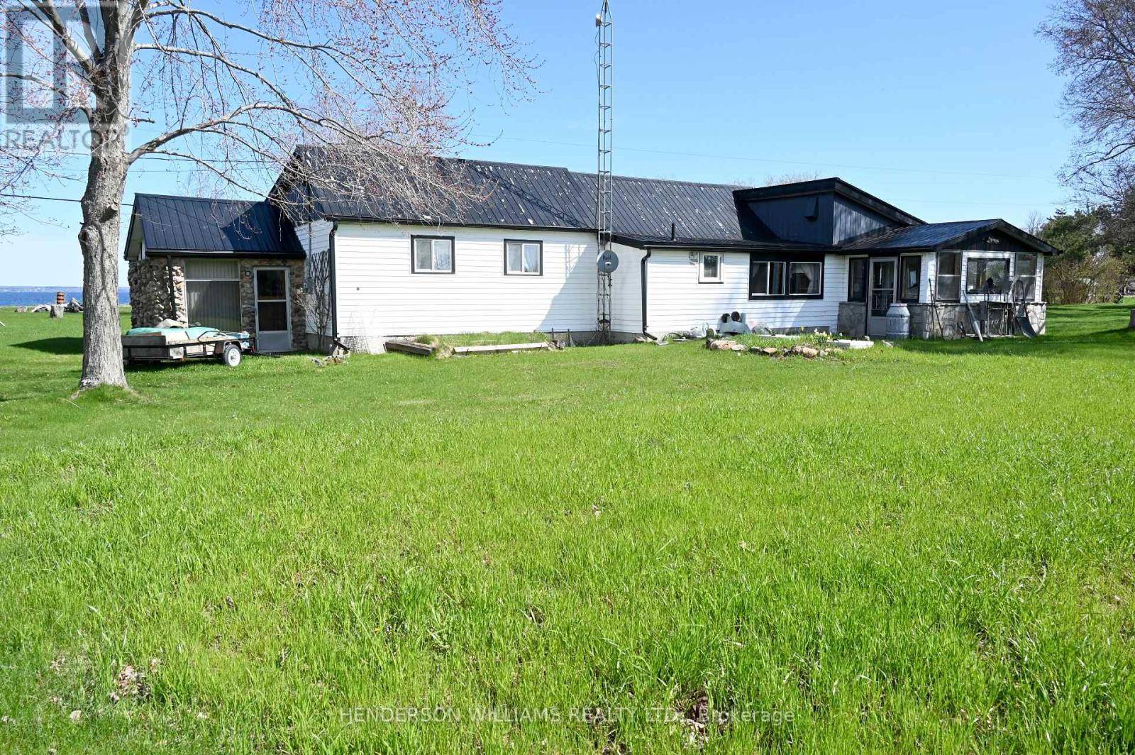 Prince Edward County (south Marysburg Ward), ON K0K2T0,5036 LONG POINT ROAD E