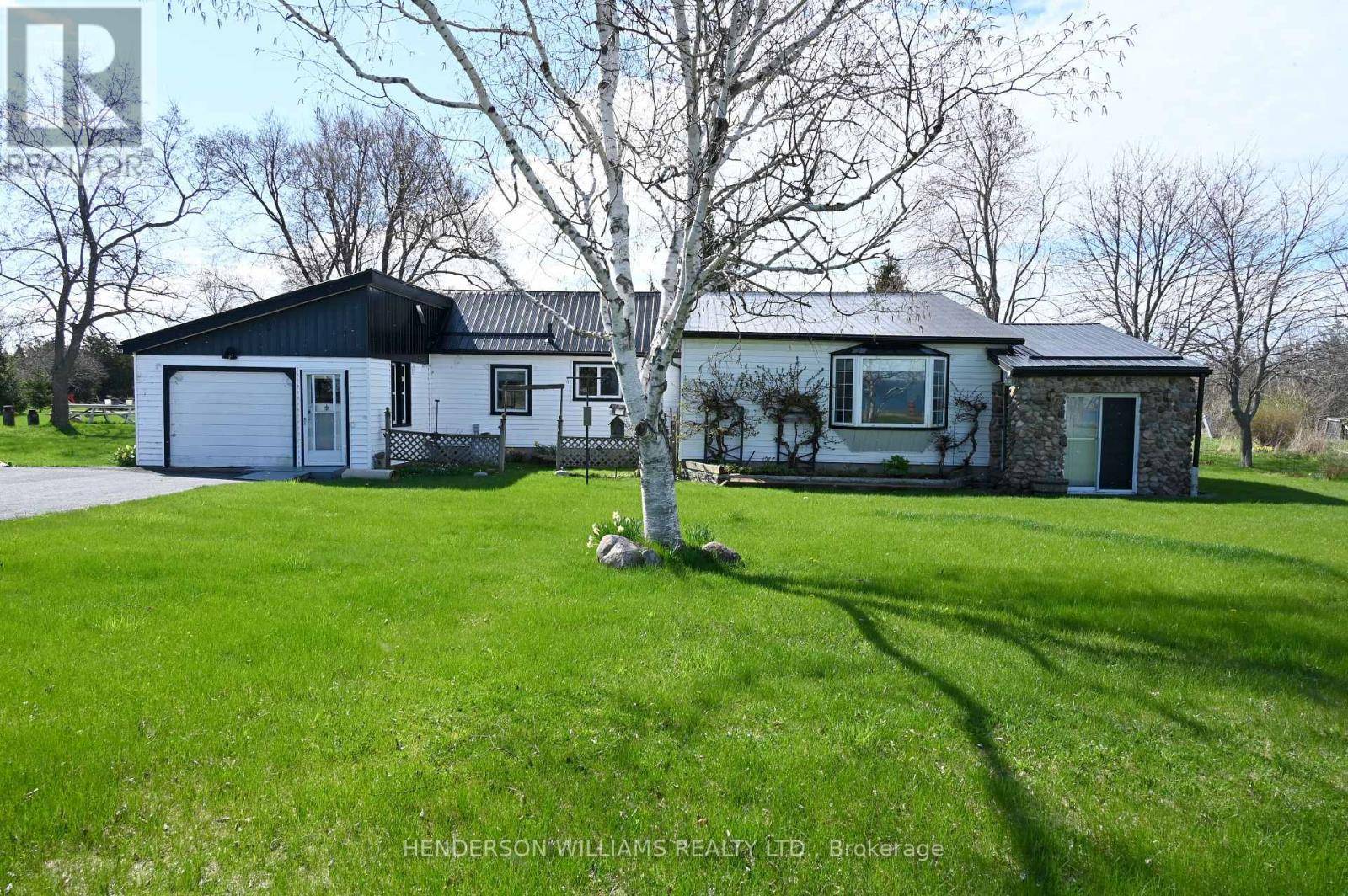 Prince Edward County (south Marysburg Ward), ON K0K2T0,5036 LONG POINT ROAD E