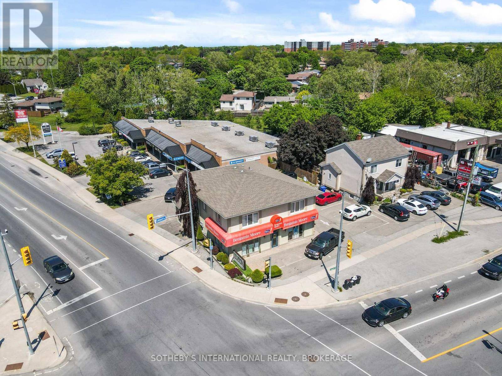 St. Catharines (lakeport), ON L2N4R2,117 LAKEPORT ROAD
