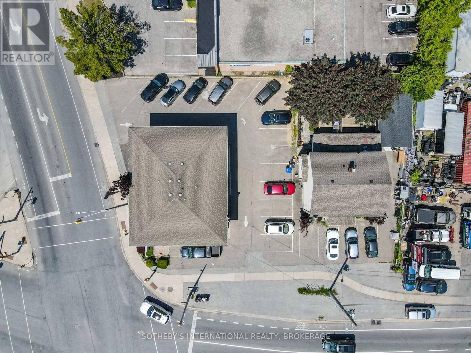St. Catharines (lakeport), ON L2N4R2,117 LAKEPORT ROAD