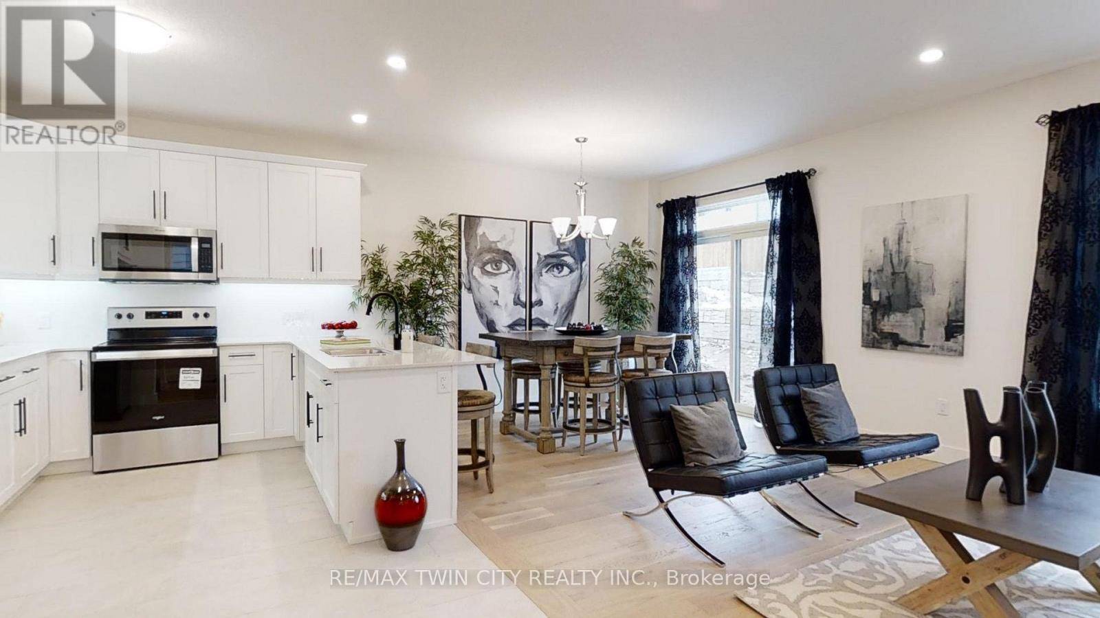 London South (south J), ON N5X3X4,62 JULIE CRESCENT