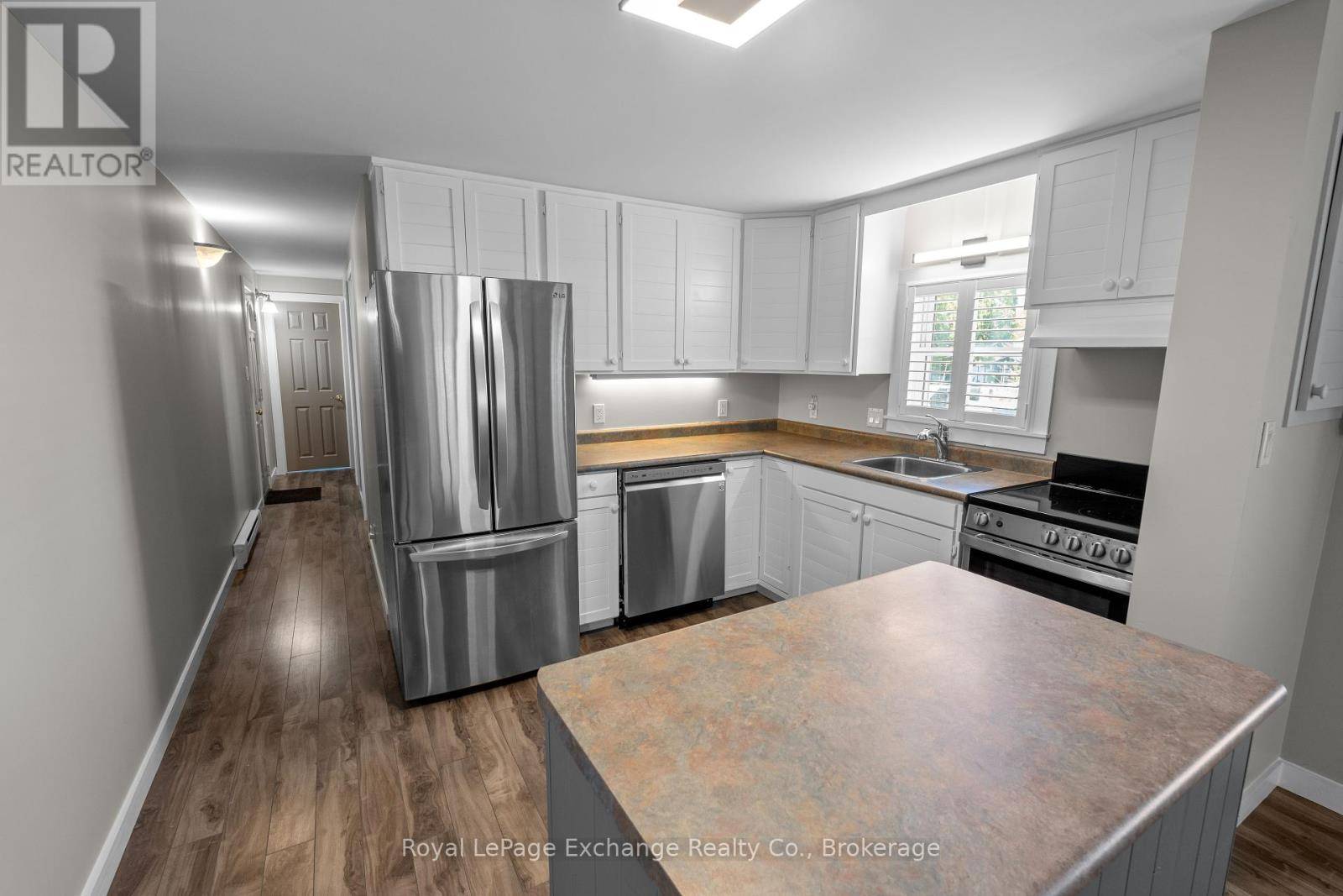 Kincardine, ON N0G2T0,66 APPLEWOOD BOULEVARD