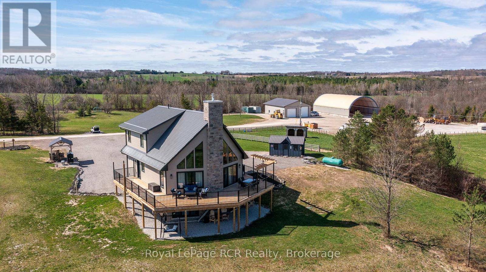 Chatsworth, ON N0H1G0,742654 SIDEROAD 4 B