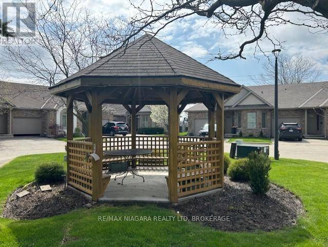 Niagara Falls (ascot), ON L2H1K1,4291 Montrose RD #5