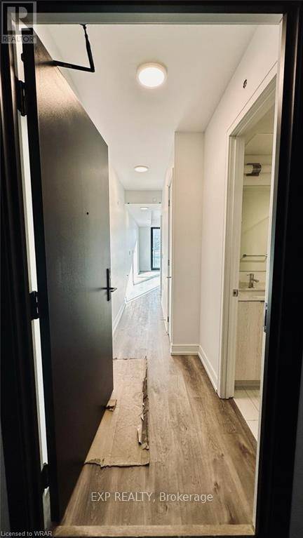 Hamilton (beasley), ON L8R3J2,1 JARVIS ST #309