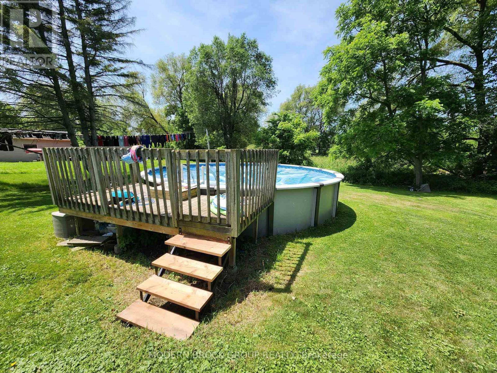 Elizabethtown-kitley, ON K0E1M0,4 MAIN STREET W