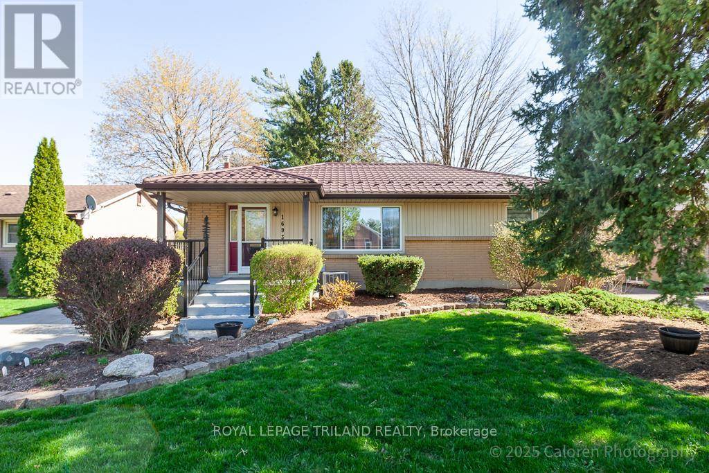 London East (east H), ON N5W2A2,1693 MOFFATT AVENUE