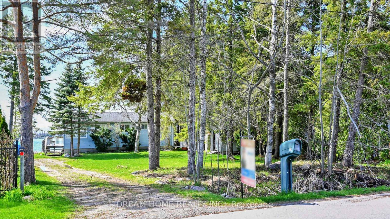 Kawartha Lakes (janetville), ON L0B1K0,33 CEDAR CRESCENT