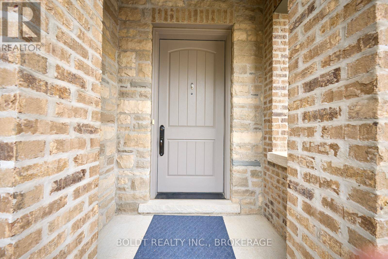 St. Catharines (glendale/glenridge), ON L2T3B7,25 ARBOURVALE COMMON ROAD