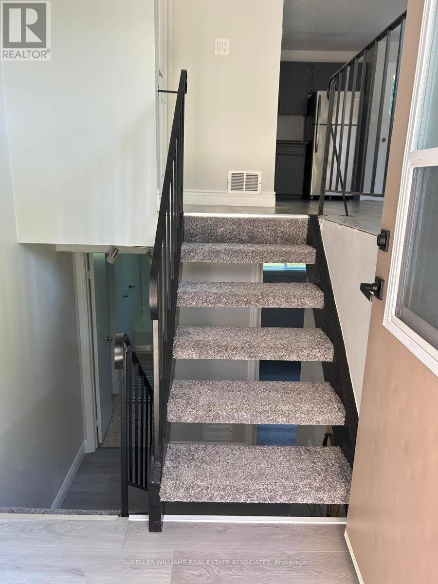 Minto, ON N0G1Z0,103 KING STREET N