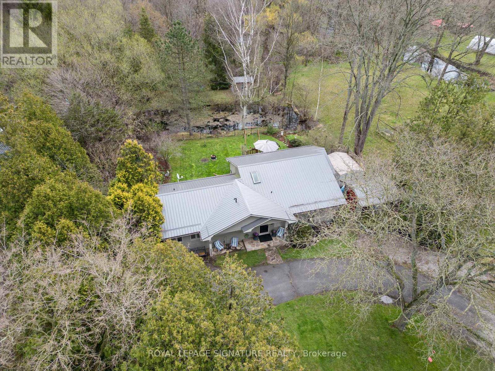 Norfolk (simcoe), ON N3Y2V4,425 NORFOLK STREET S