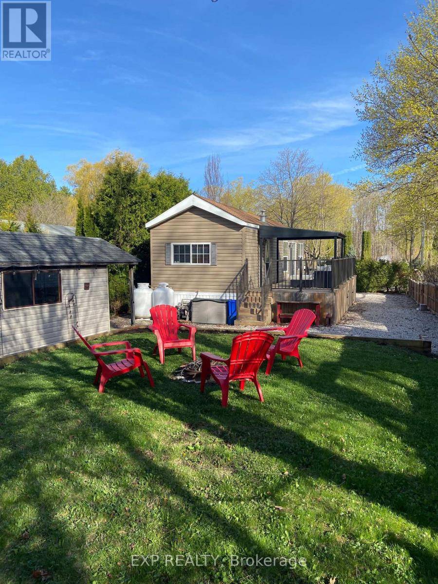 Bluewater (bayfield), ON N0M1G0,76735 Wildwood Line #232