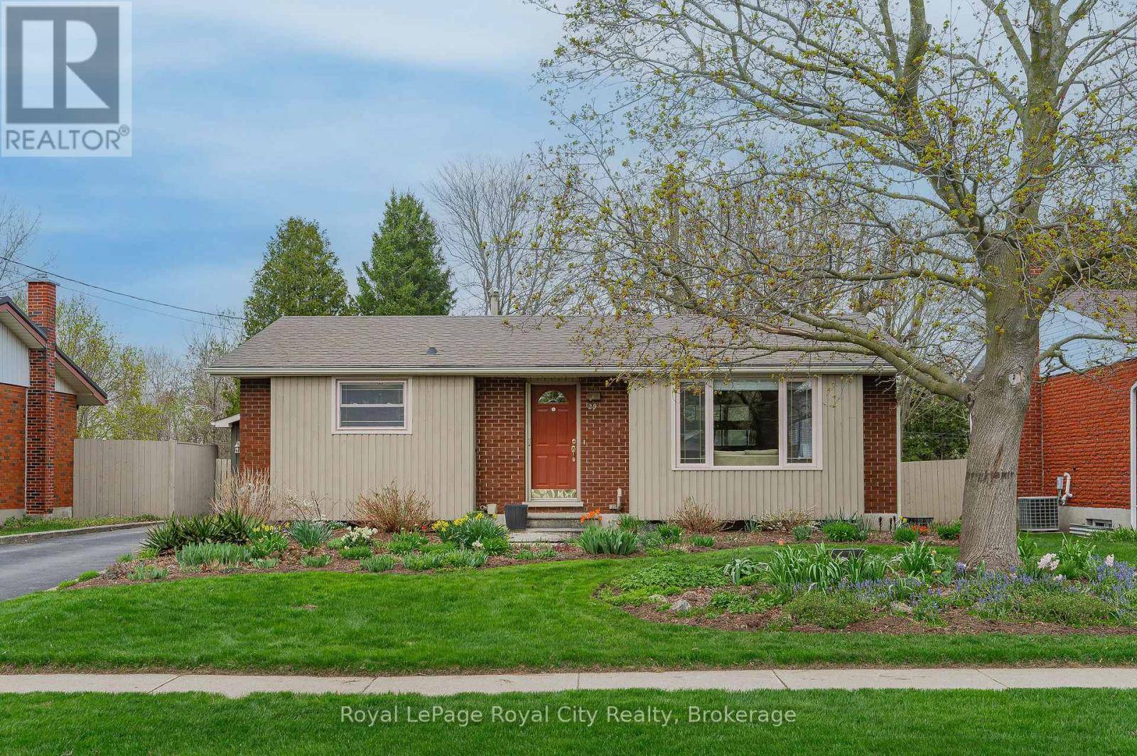 Guelph (grange Road), ON N1E4G3,29 HASTINGS BOULEVARD