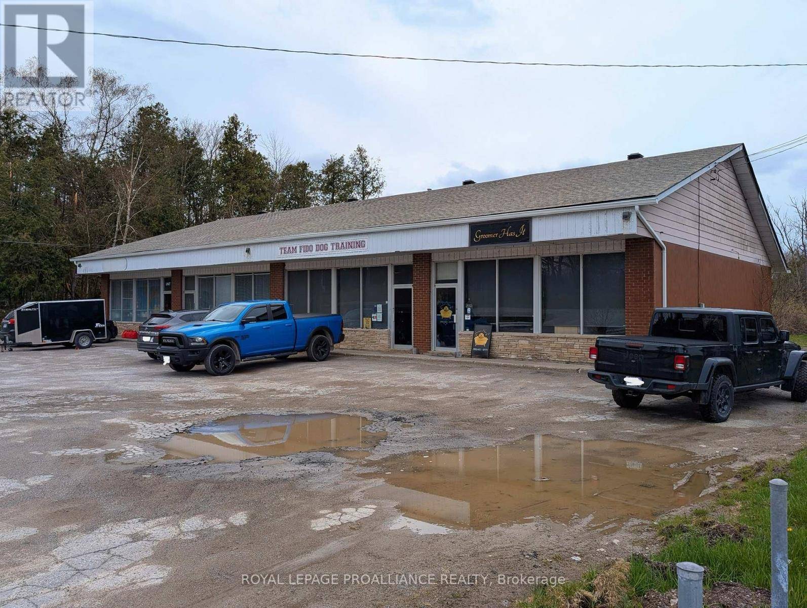 Selwyn, ON K0L2H0,3165 LAKEFIELD ROAD