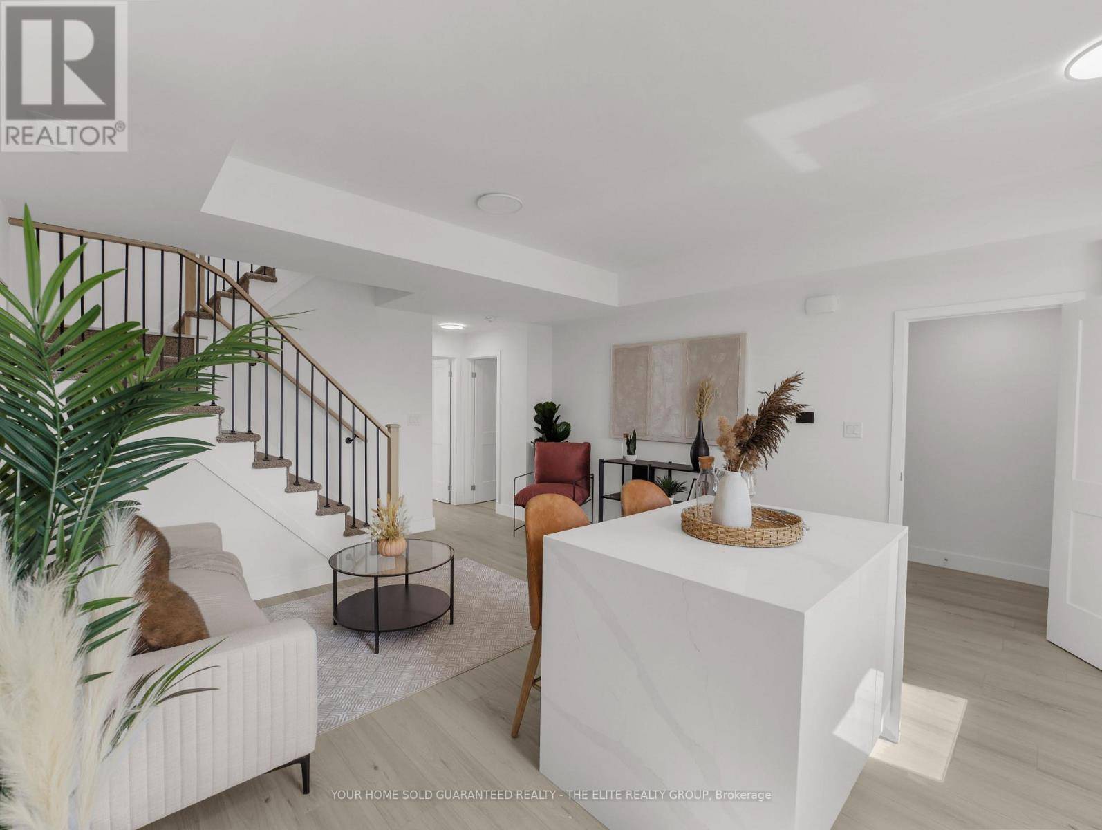 Niagara Falls (oldfield), ON L2G4R8,7277 Wilson CRES #306