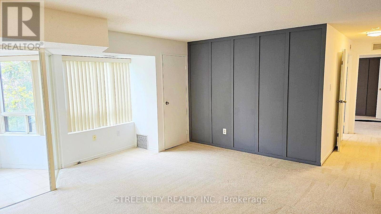 London North (north P), ON N6H5E2,521 Riverside DR #314