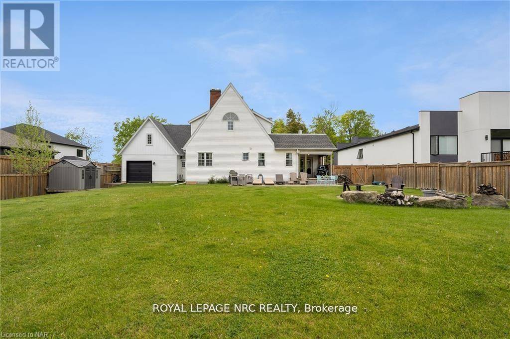 Welland (n. Welland), ON L3C0H3,2 HILDA STREET