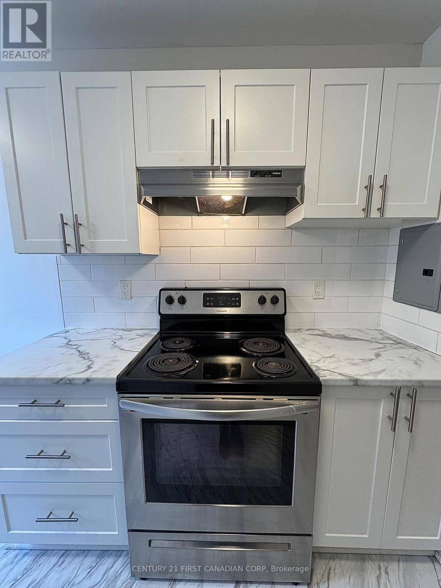 London South (south F), ON N6C4J8,75 High ST #101